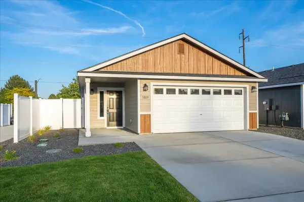 1009 S Century Rd, Spokane Valley, WA 99037