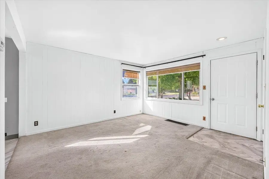6010 N A St, Spokane, WA 99205 - #2