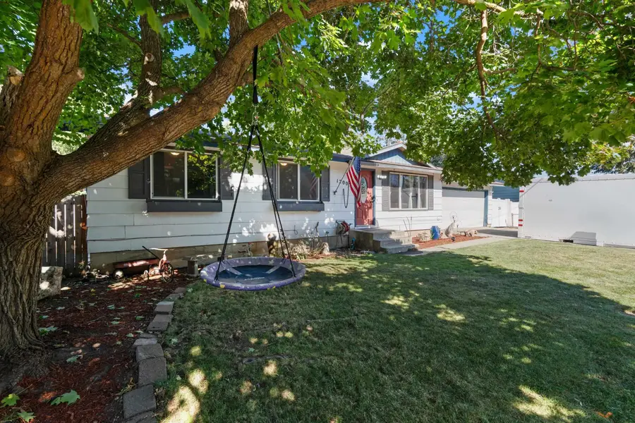 12005 E Cataldo Dr, Spokane Valley, WA 99206 - #3