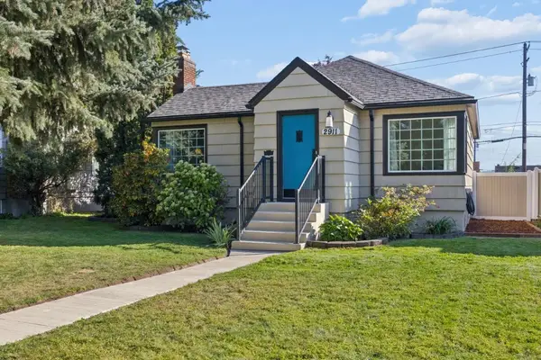 2911 W Cleveland Ave, Spokane, WA 99205