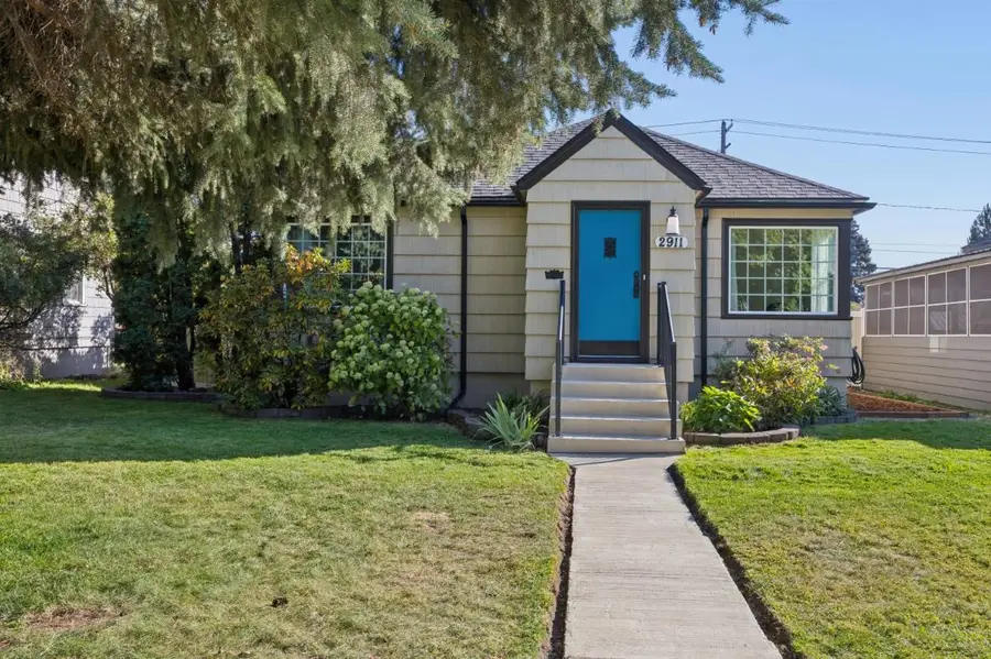 2911 W Cleveland Ave, Spokane, WA 99205 - #2
