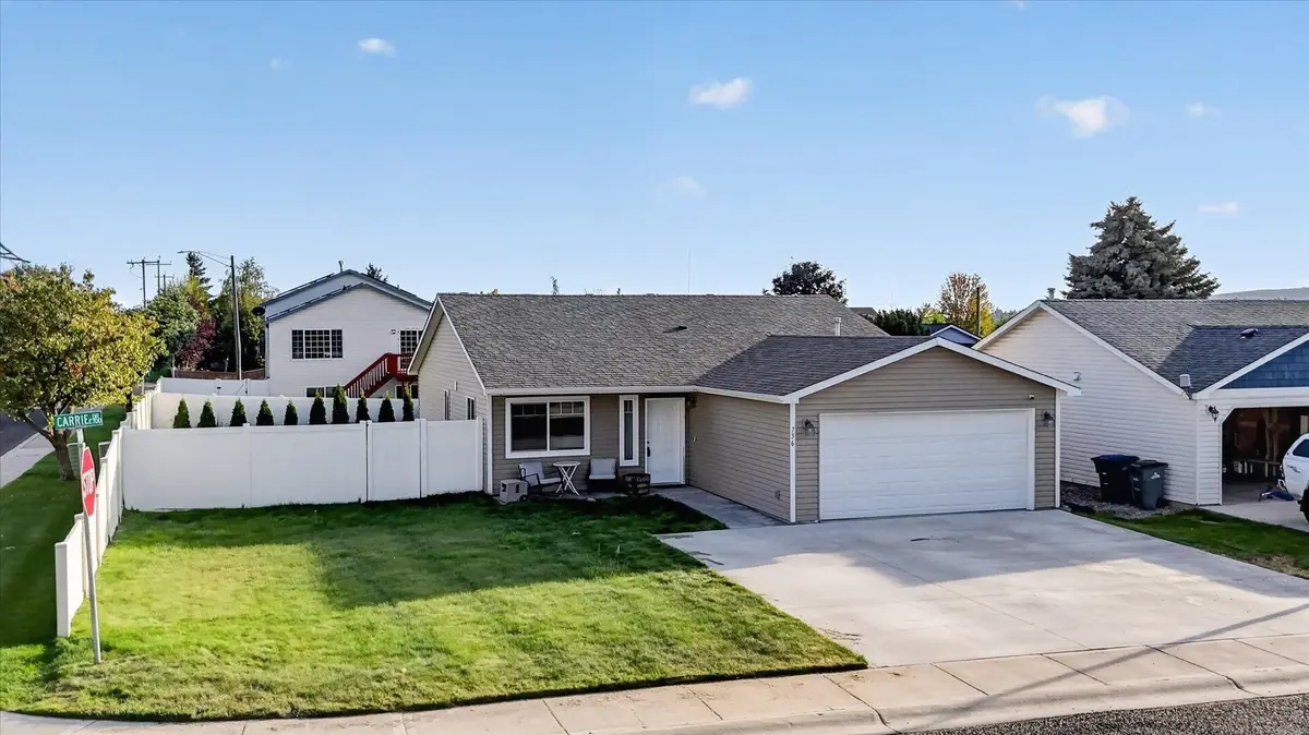 736 E Carrie Dr, Medical Lake, WA 99022 - #1