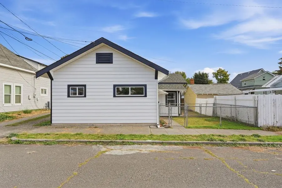 1712 N Walnut St, Spokane, WA 99205 - #3