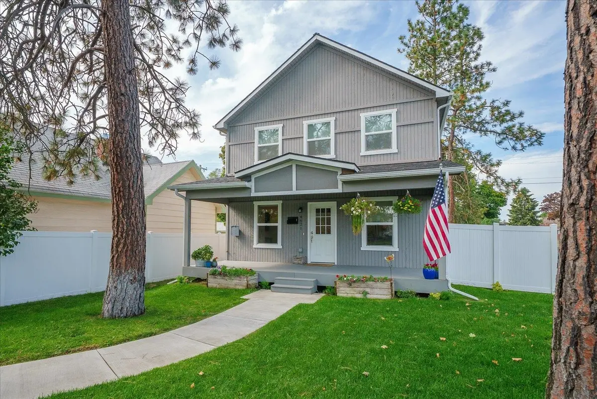 4621 N Whitehouse St, Spokane, WA 99205 - #1