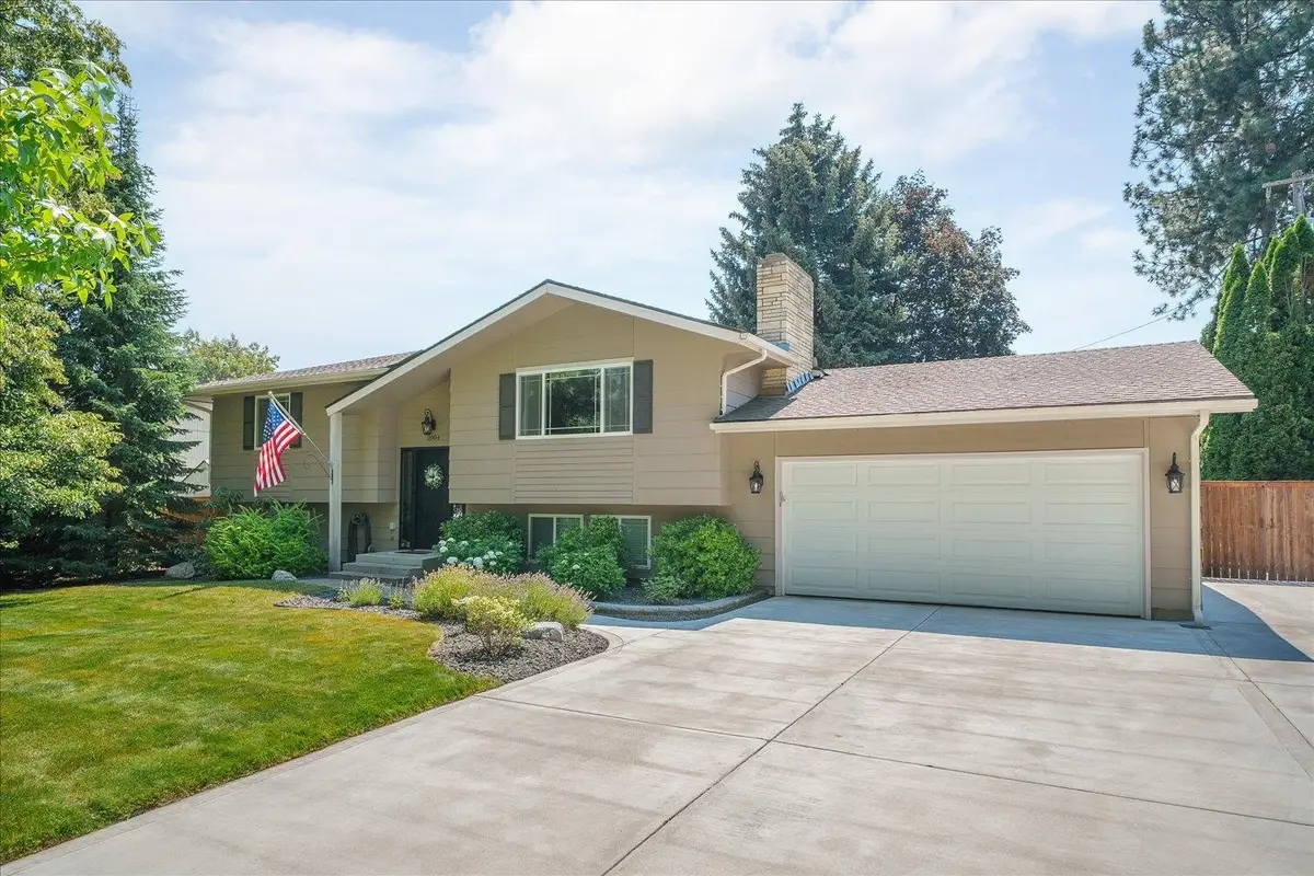 2004 E 55th Ave, Spokane, WA 99223 - #1