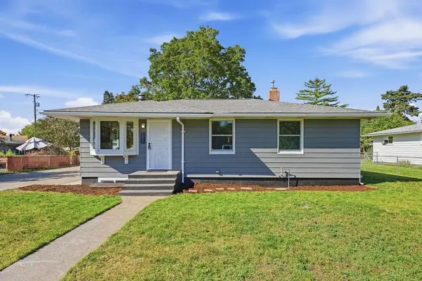 2011 N Ella Rd, Spokane Valley, WA 99212