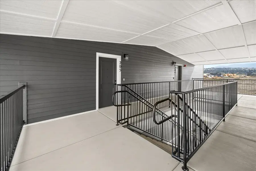 21090 E Indiana Ave #A205, Liberty Lake, WA 99019 - #3