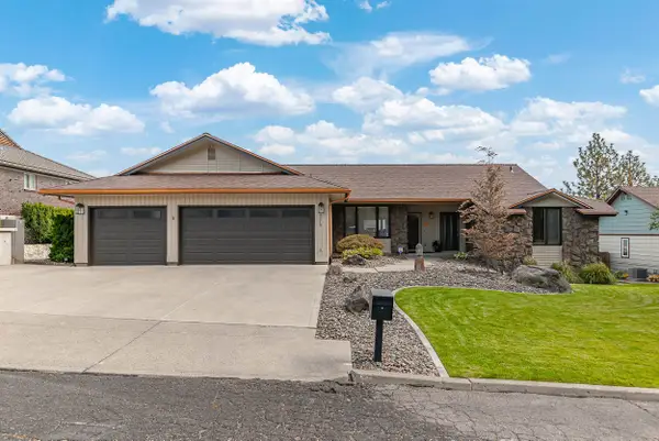 7518 N Panorama Dr, Spokane, WA 99208