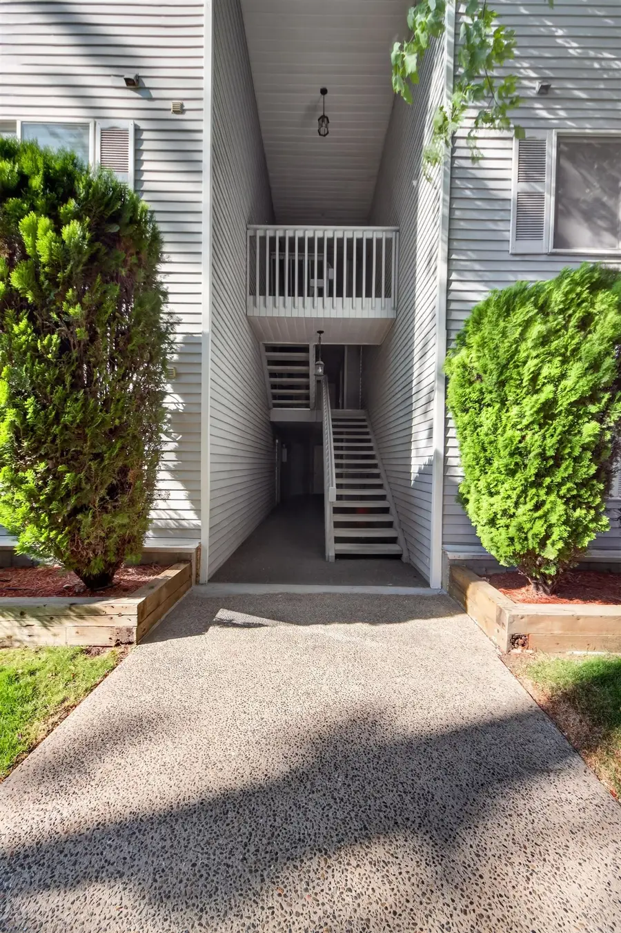 912 W Lincoln Pl Pl #202, Spokane, WA 99204 - #2