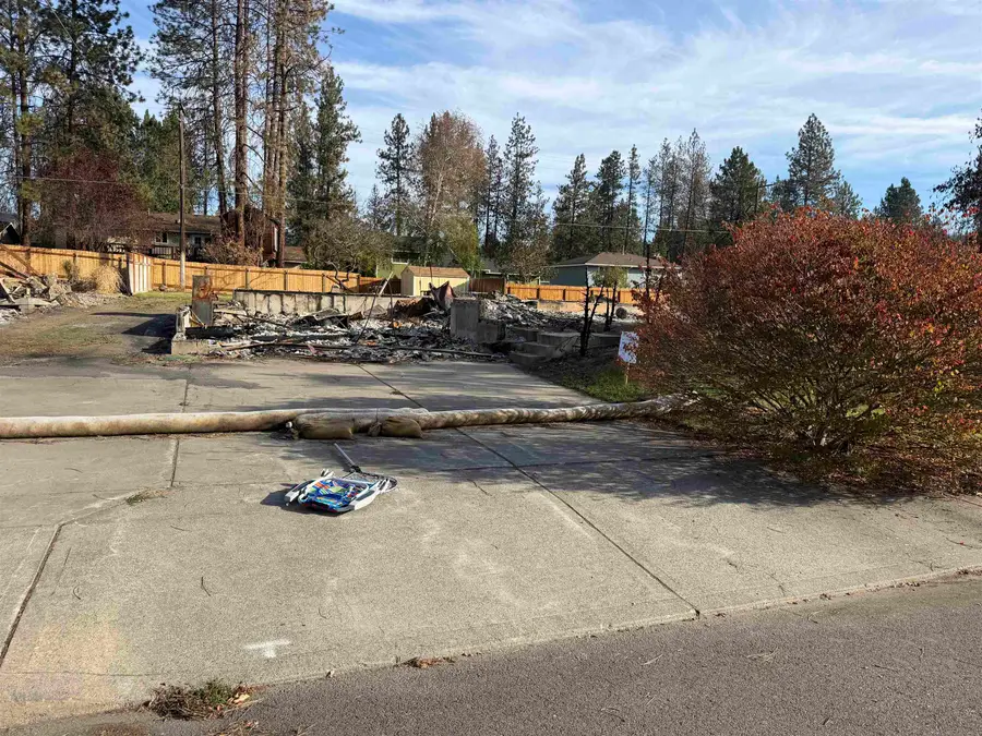 5706 W Lyons Ct, Spokane, WA 99208 - #2