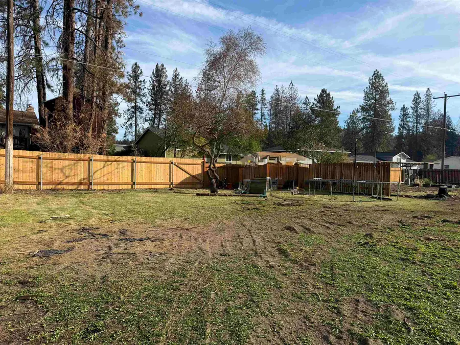 5706 W Lyons Ct, Spokane, WA 99208 - #3