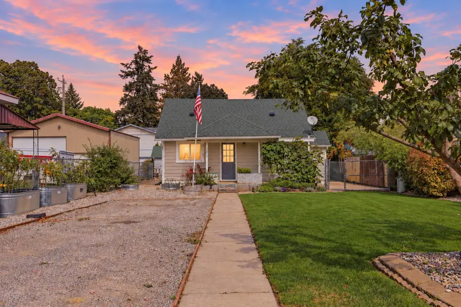 3423 E 30th Ave, Spokane, WA 99223 - #2