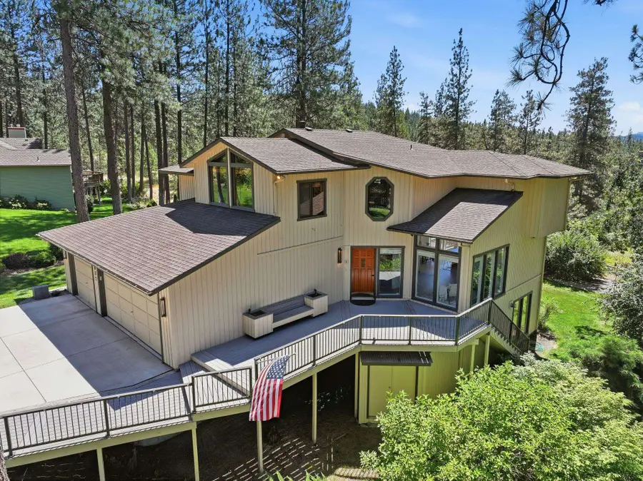 6807 S Tomaker Ln, Spokane, WA 99223 - #2