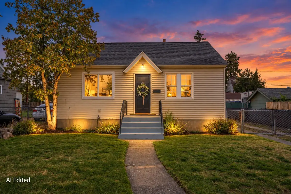 417 E Princeton Ave, Spokane, WA 99207 - #1