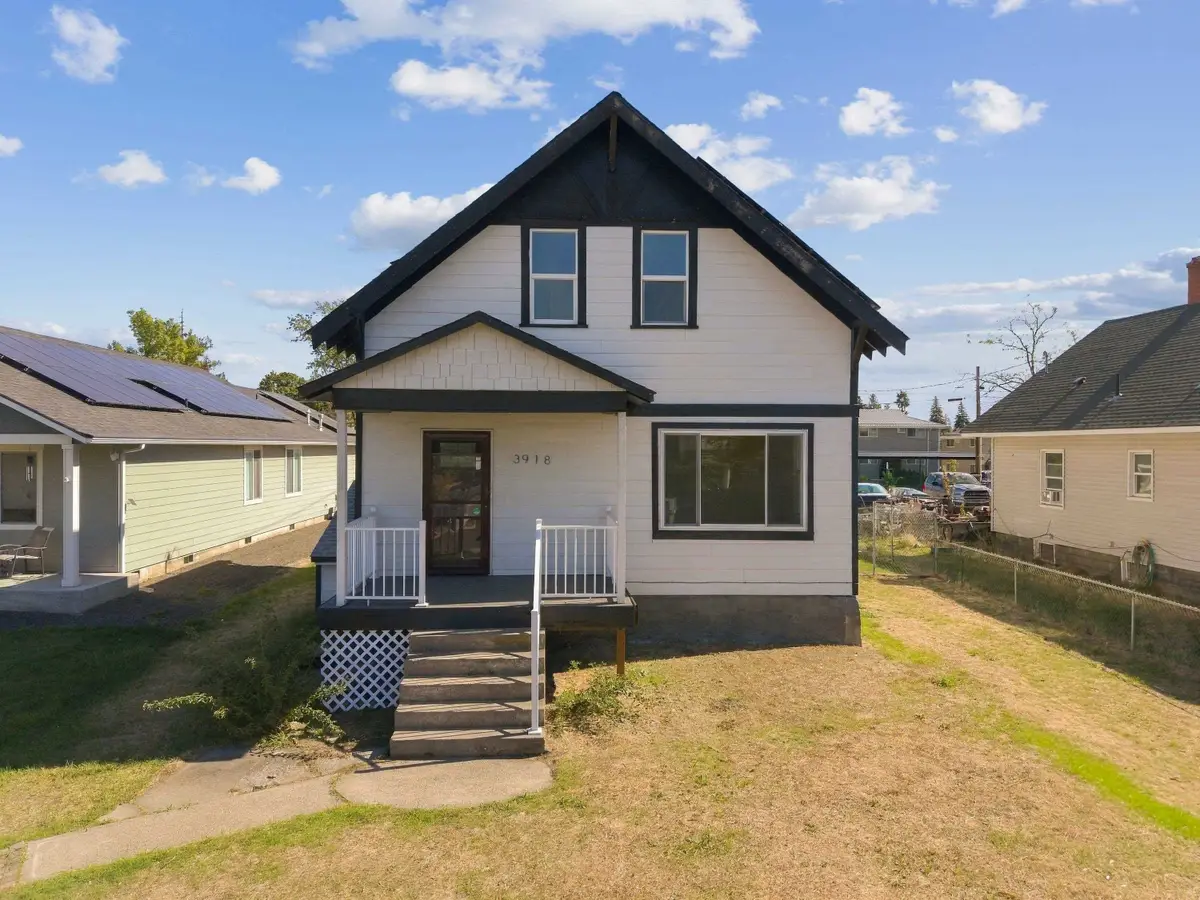3918 N Maple St, Spokane, WA 99205 - #1