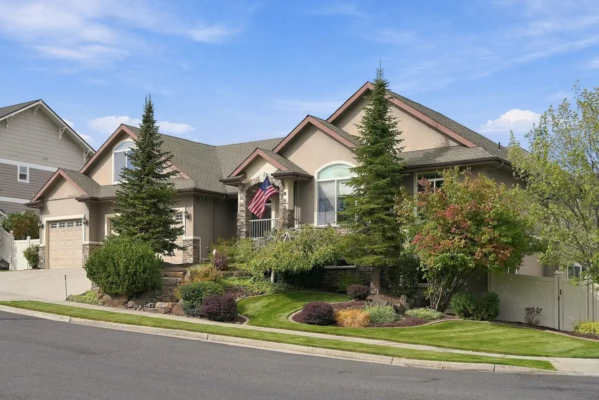 2304 W Rainier Ct, Spokane, WA 99208 - #1