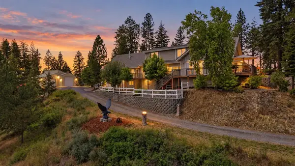 21727 N Vista Cir, Colbert, WA 99005