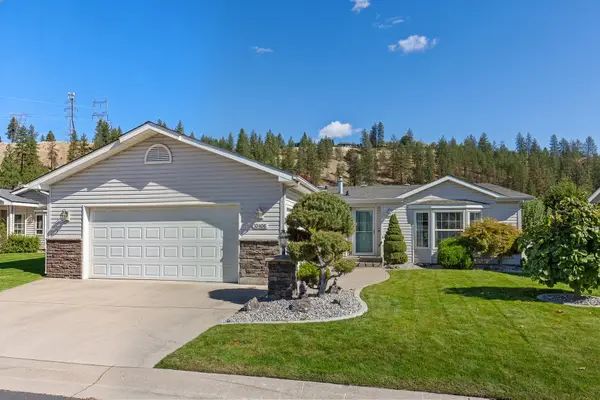 10406 N Jacqueline Ln, Nine Mile Falls, WA 99026