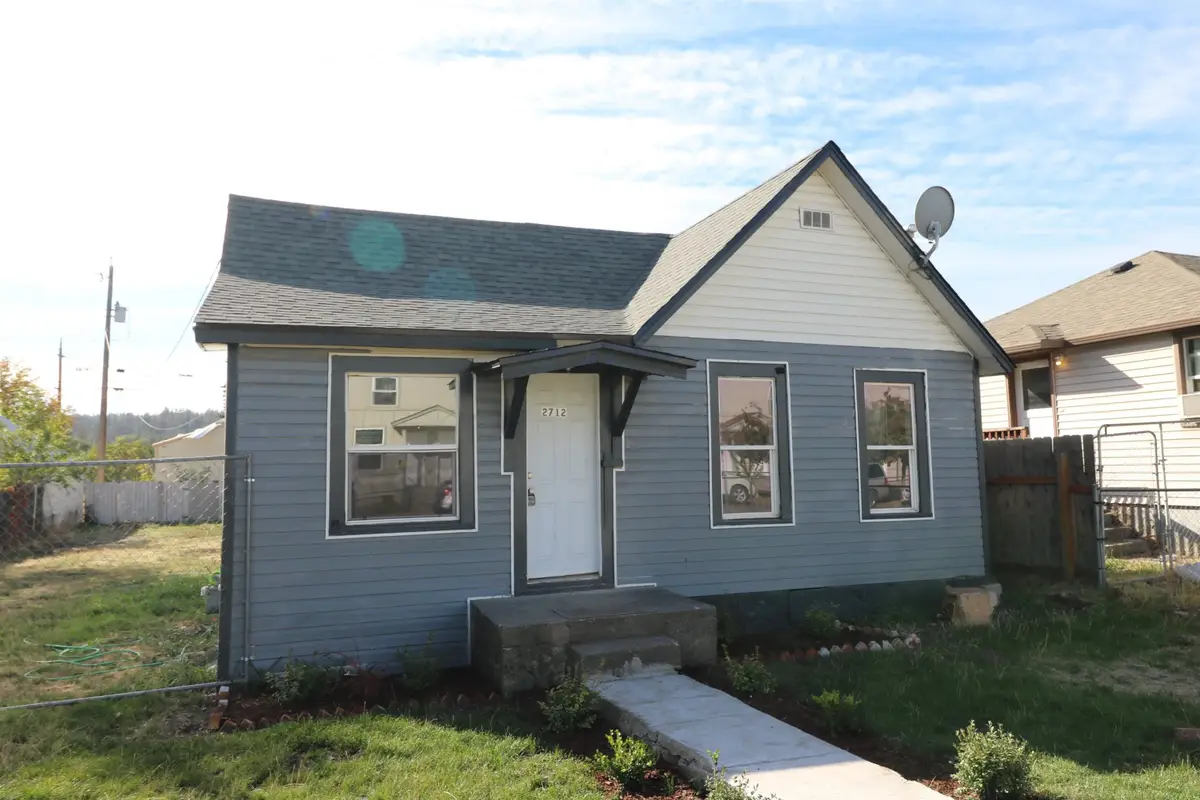 2712 E Pacific Ave, Spokane, WA 99202 - #1