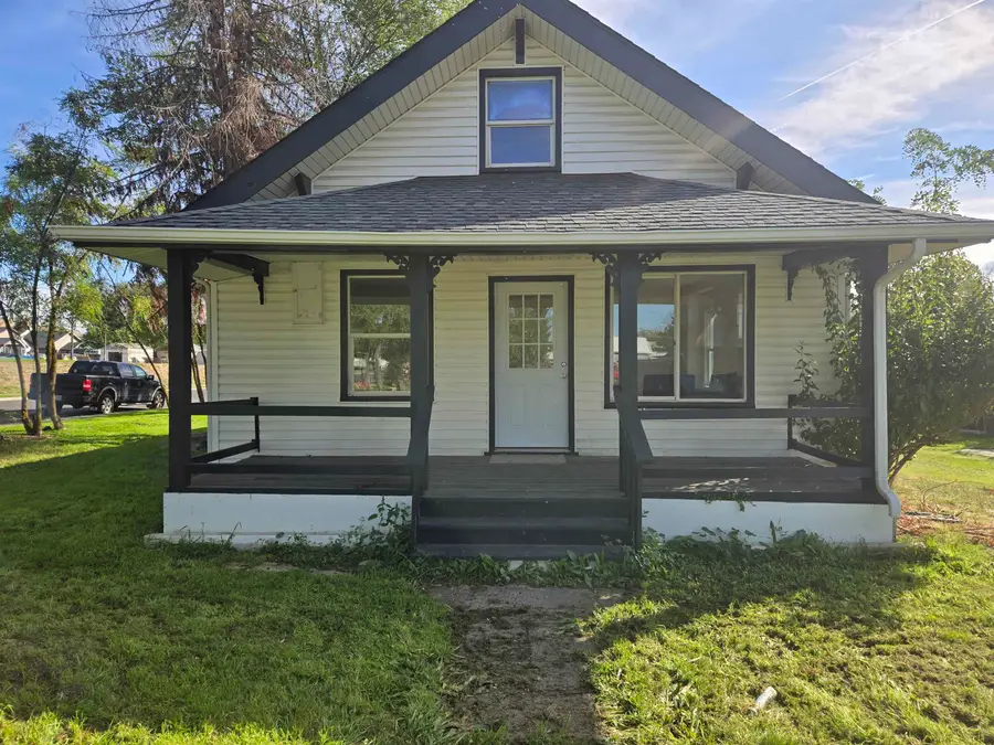 3228 N Nelson St, Spokane, WA 99207 - #3