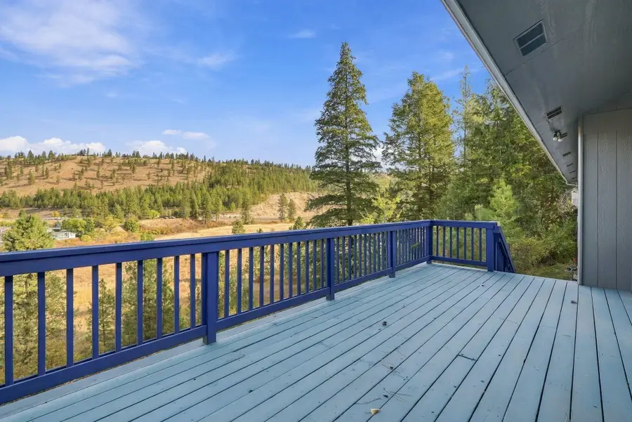 1012 W Winder Ln, Spokane, WA 99224 - #2