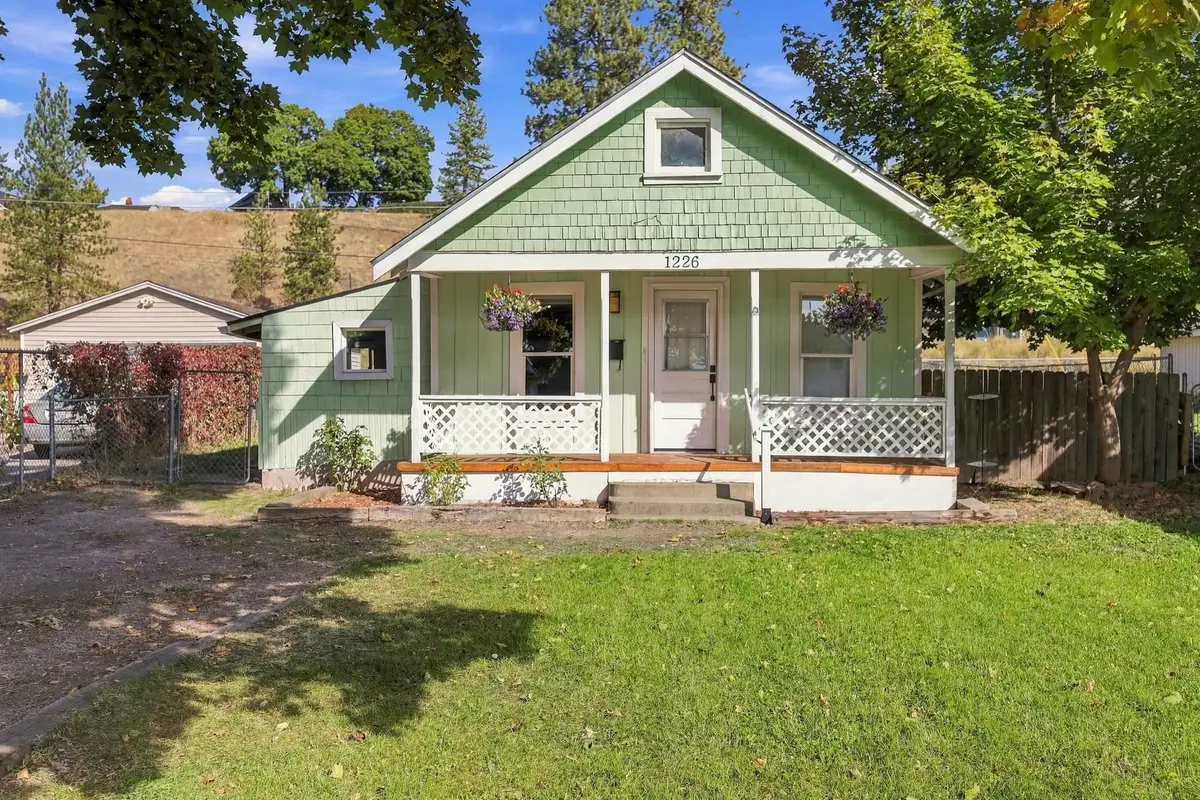 1226 W Alice Ave, Spokane, WA 99205 - #1