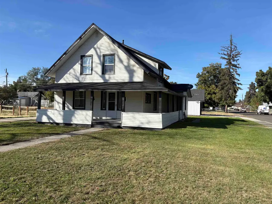 1902 W Shannon Ave, Spokane, WA 99205 - #2