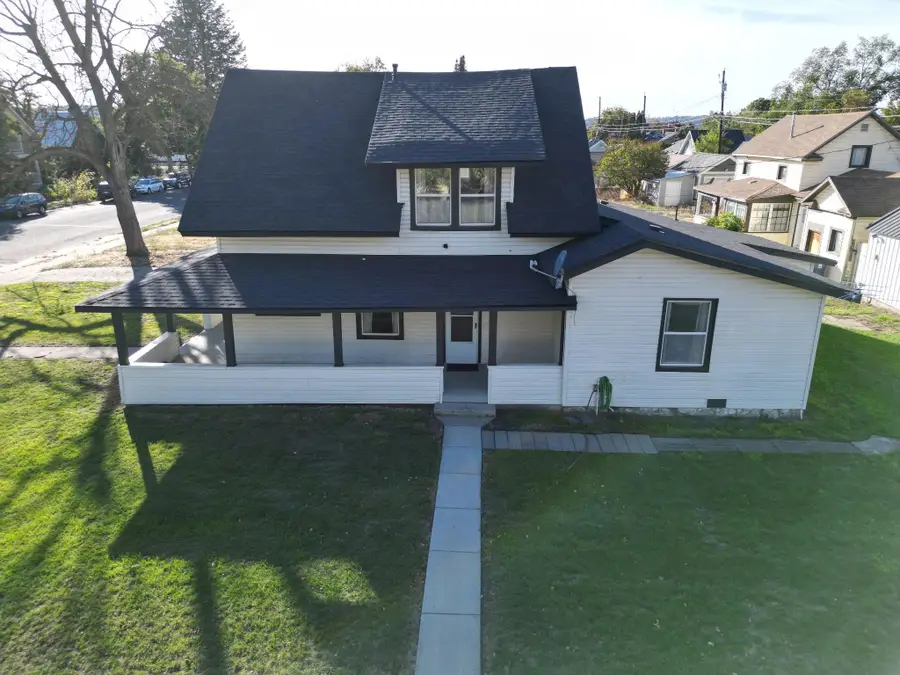 1902 W Shannon Ave, Spokane, WA 99205 - #3