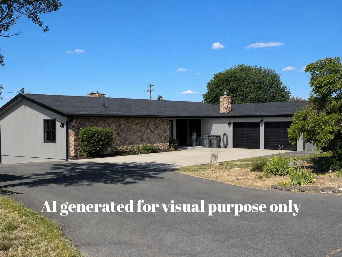 313 SE Trinity Ave, Wilbur, WA 99185 - #1