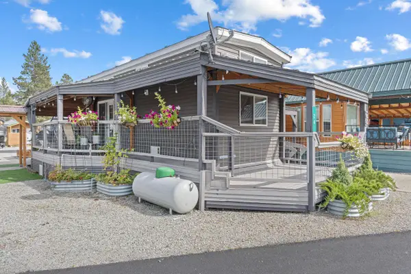 24 Pathfinder Ln, Usk, WA 99180