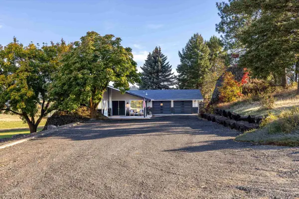 8001 E Woolard Rd, Colbert, WA 99005