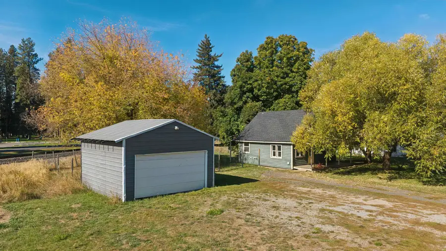 417 N North Ave, Deer Park, WA 99006 - #3