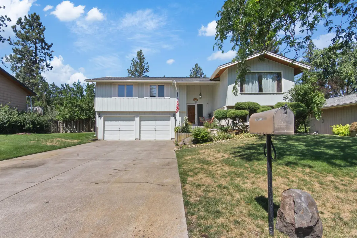 25 E Salmon Ave, Spokane, WA 99218 - #1
