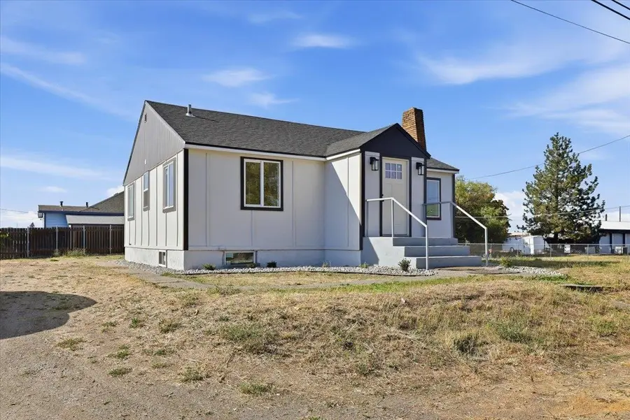 5321 N Freya St, Spokane, WA 99217 - #2