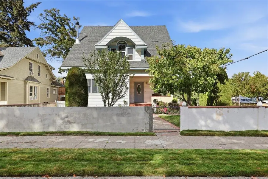1202 W Frederick Ave, Spokane, WA 99205 - #2
