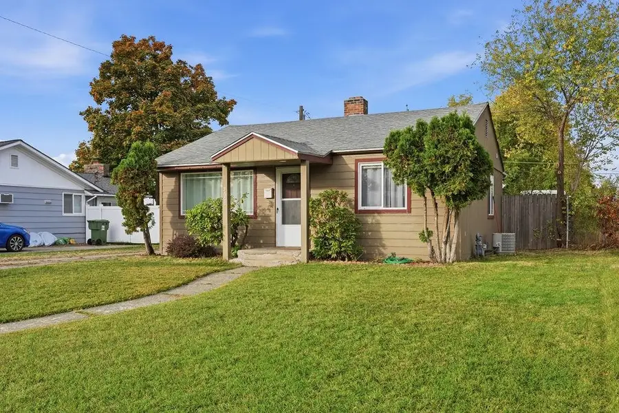 5609 N Cochran St, Spokane, WA 99205 - #3