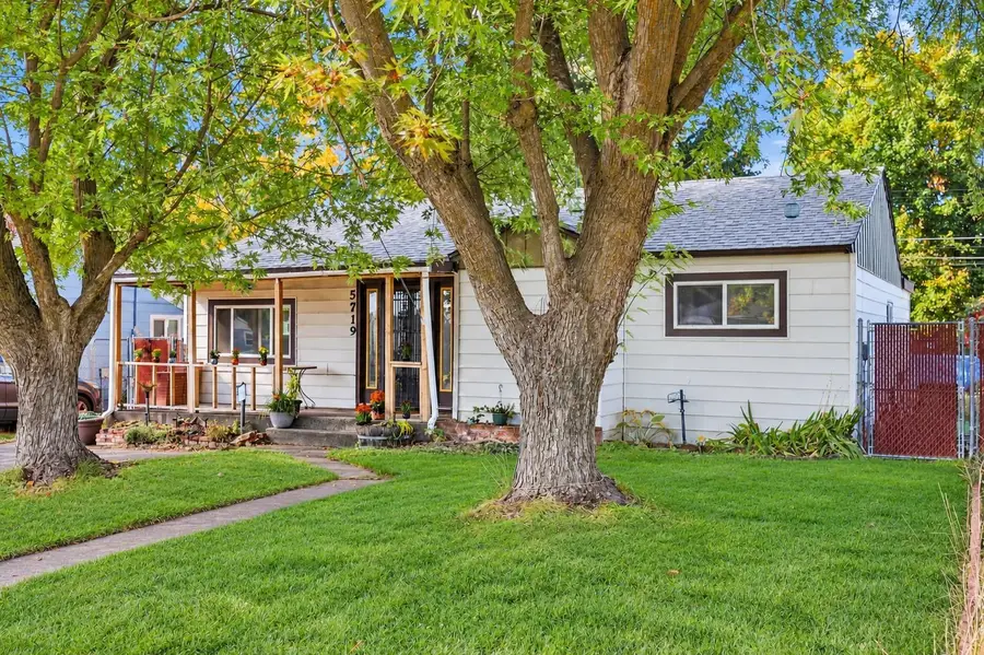 5719 N Loma Dr, Spokane, WA 99205 - #2