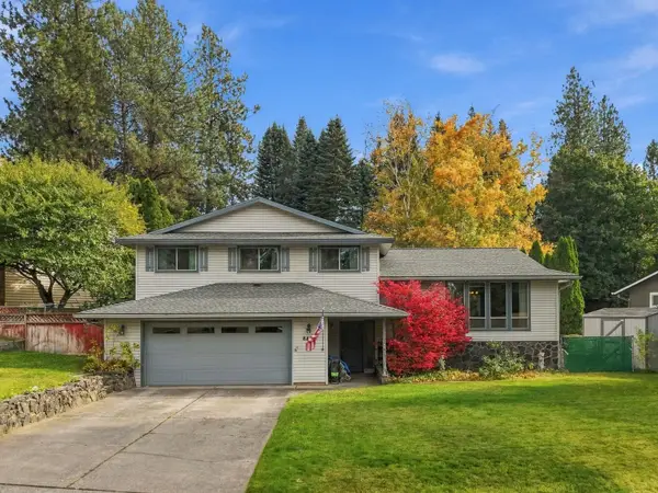 8422 N General Grant Way, Spokane, WA 99208