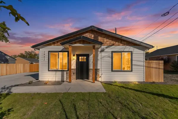 2452 W Rowan Ave, Spokane, WA 99205