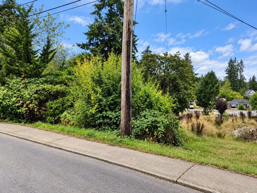 1414 Sidney Ave, Port Orchard, WA 98366 - #2