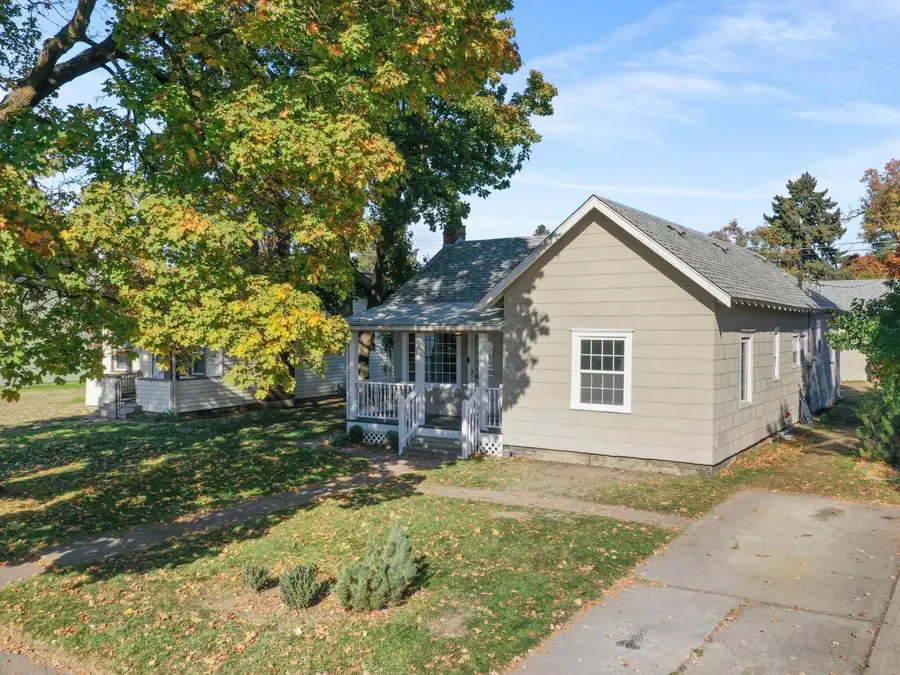 1021 E Nebraska Ave, Spokane, WA 99208 - #2