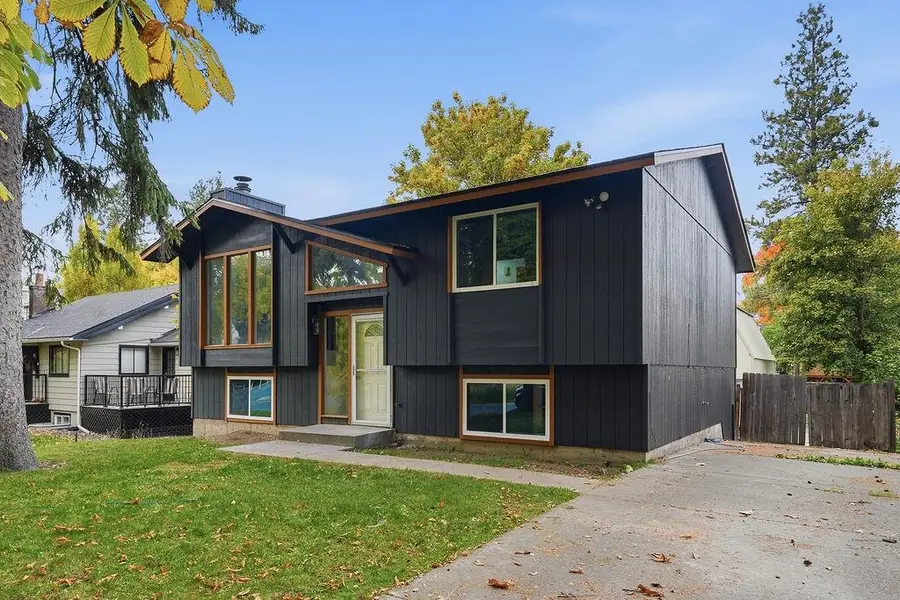 322 W 20th Ave, Spokane, WA 99203 - #2