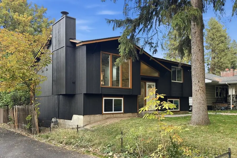 322 W 20th Ave, Spokane, WA 99203 - #3