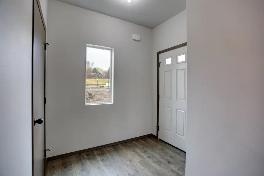 422 N Martini Ln, Spokane Valley, WA 99216 - #2