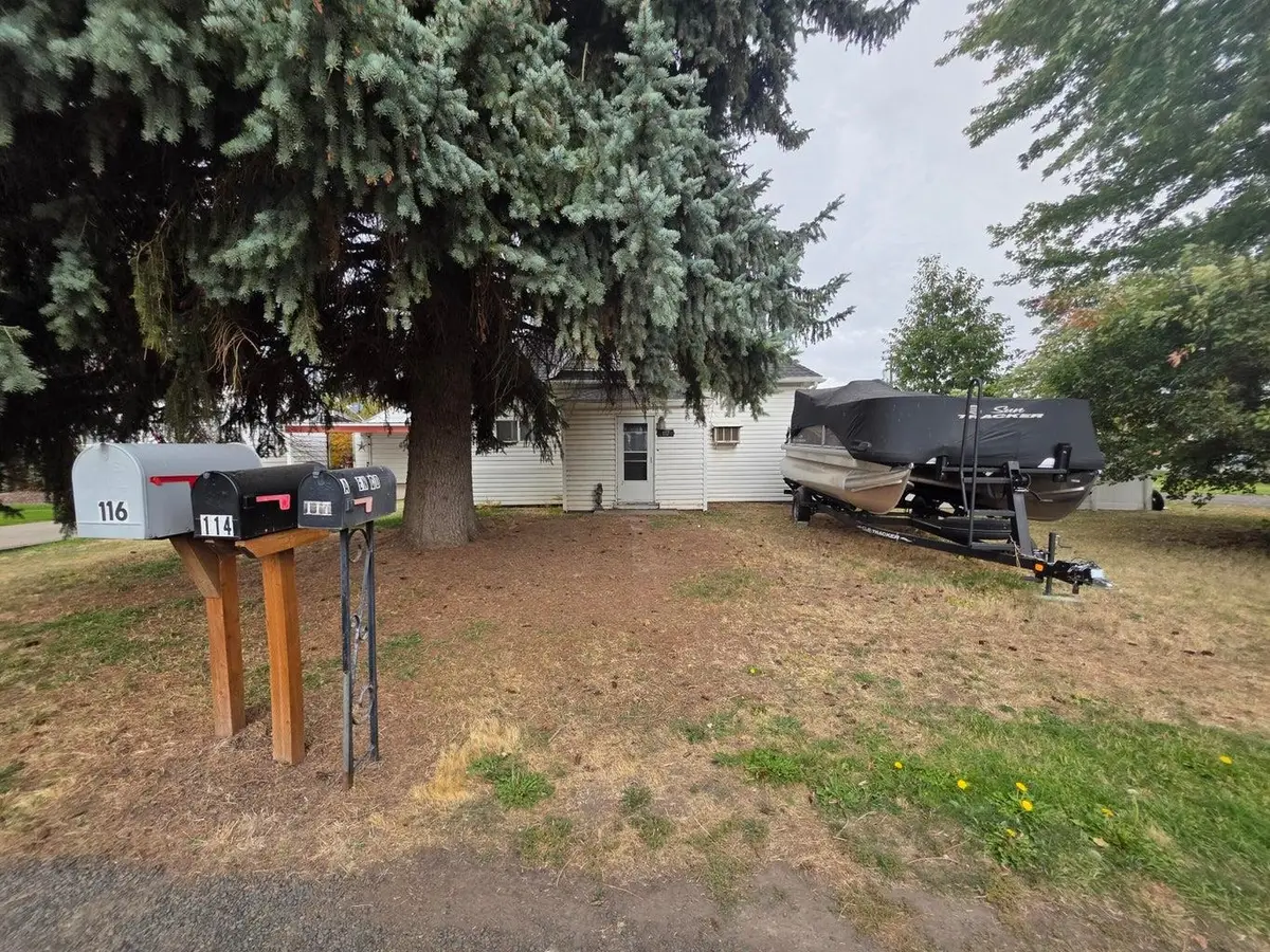 117 E State St, Saint John, WA 99171 - #1