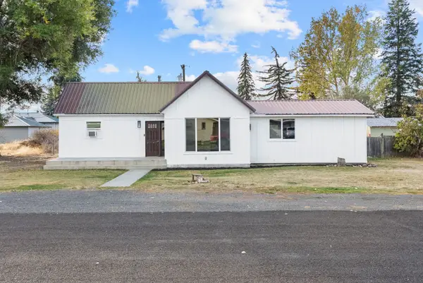 1207 Washington St, Davenport, WA 99122
