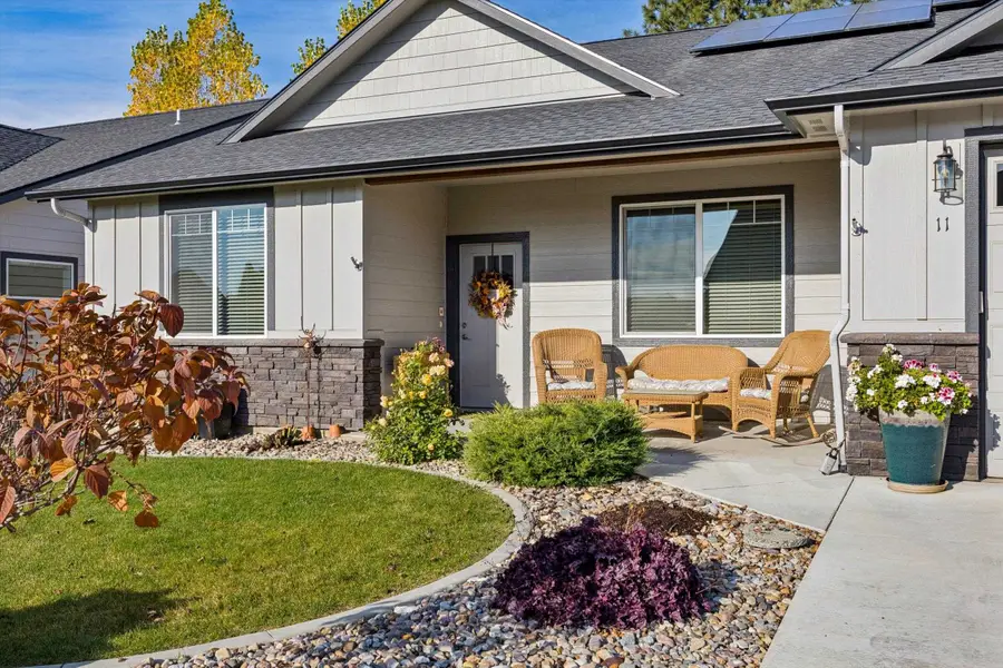 1109 N Country Club Dr #11, Deer Park, WA 99006 - #2