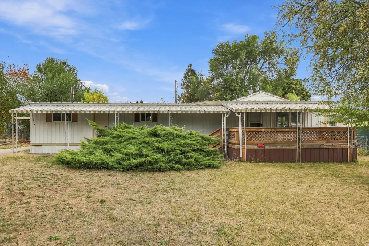 19016 E Bloom Cir, Greenacres, WA 99016 - #1