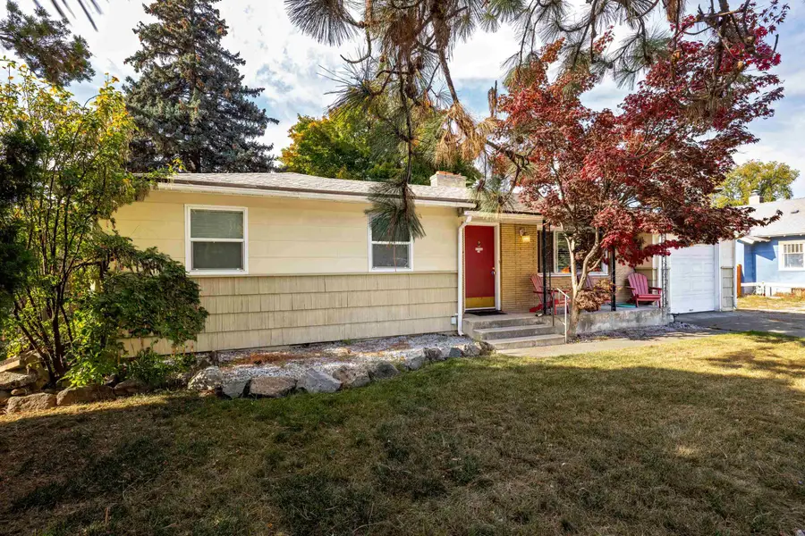 902 S Freya St, Spokane, WA 99202 - #3