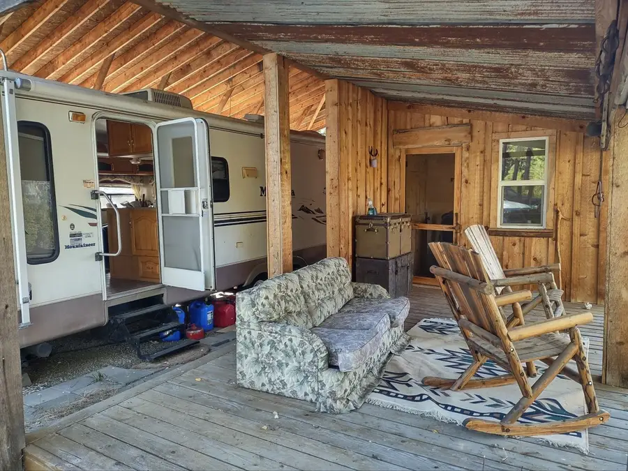 1733 Old Cc Rd, Addy, WA 99101 - #2